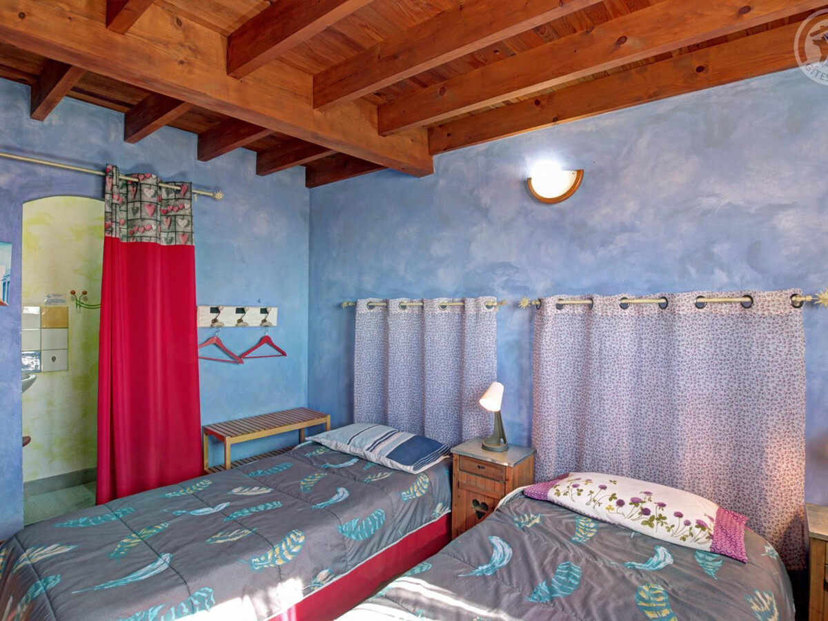 Le Piégonnier, gîte 10 pers. à Chavanay, cour fermée - Photo 17