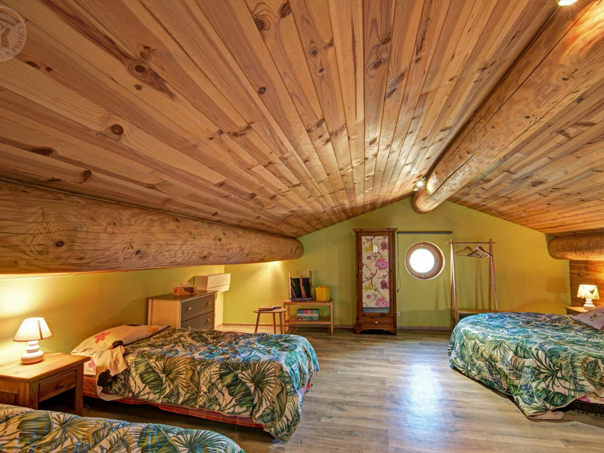 Le Piégonnier, gîte 10 pers. à Chavanay, cour fermée - Photo 22