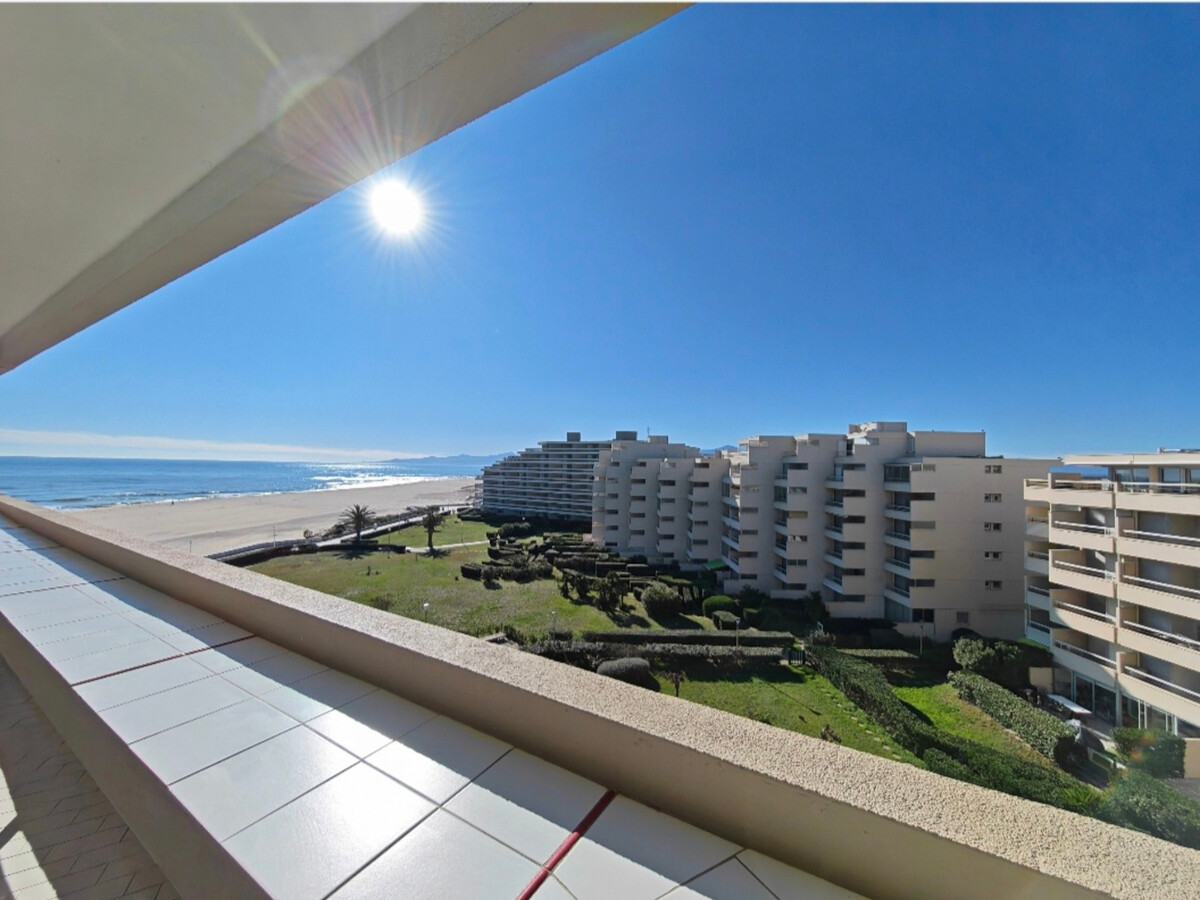 T2 cabine 44m² vue mer - 5ème étage Canet-en-Roussillon - Photo 11