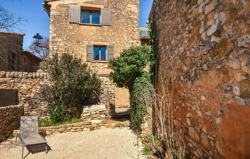 Maison en pierres Rustrel, vue panoramique Luberon - Photo 1