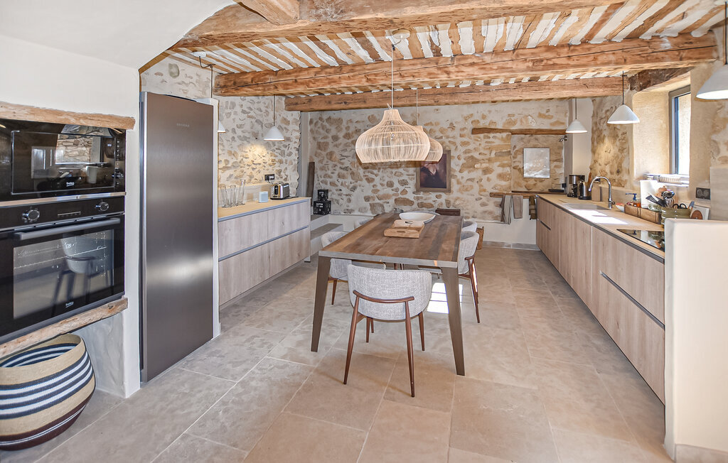 Maison en pierre avec piscine à Rustrel - Photo 5