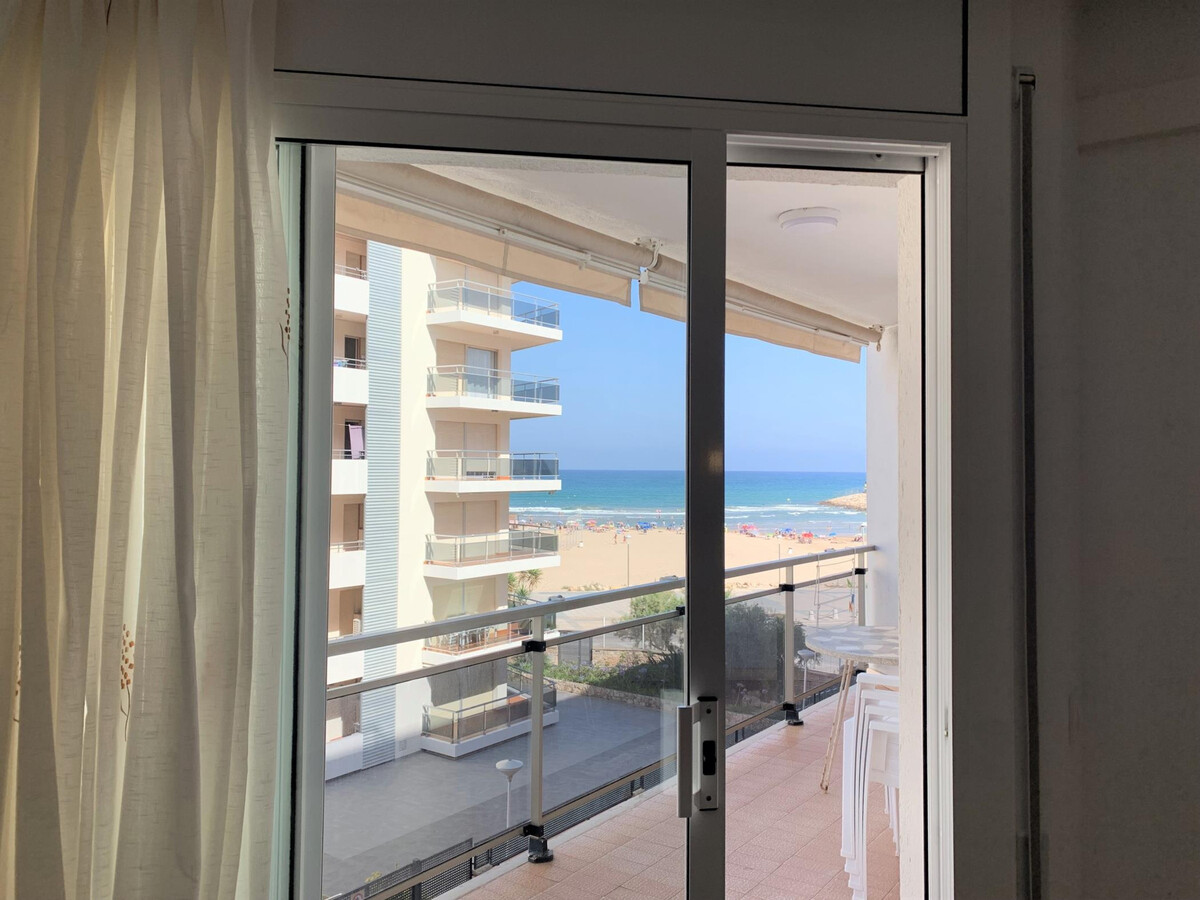 Appartement face à la mer à Torredembarra, 2 ch. - Photo 2