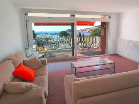 Location appartement à Sant Feliu de Guíxols, Grand appartement 4 chambres en bord de mer pour 6 pers. à Sant Feliu de Guíxols, avec Wi-Fi