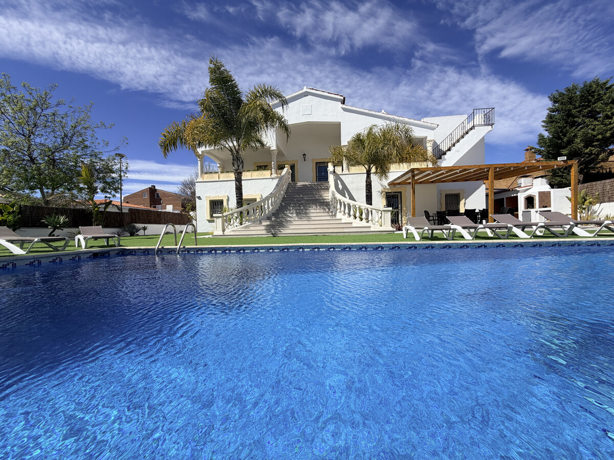 Villa Gladiols - 7 chambres, piscine 14x5m, clim complète - Photo 1