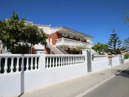 Casa Rosales à Cambrils : maison 3 chambres, piscine : photo 17