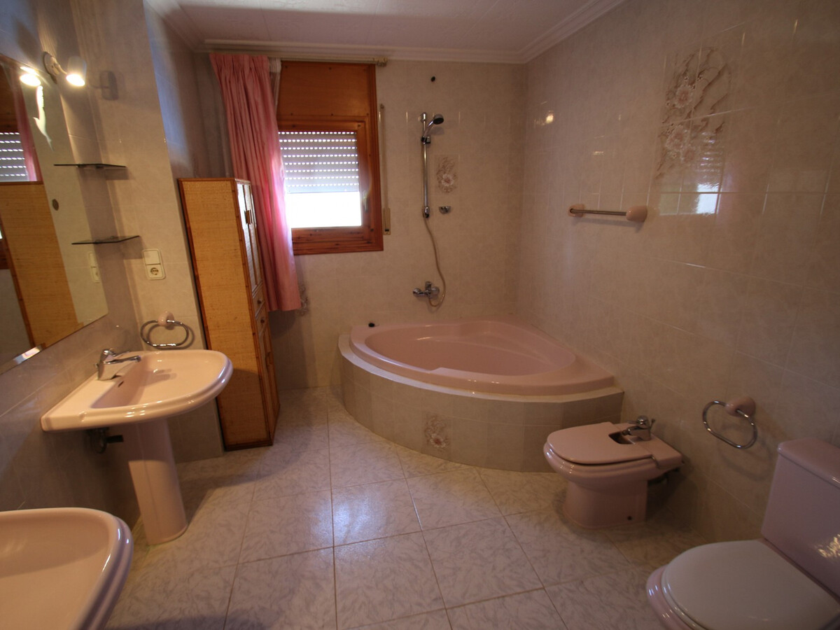 Villa 3 chambres piscine privée 3,5x7m à Miami Platja - Photo 16