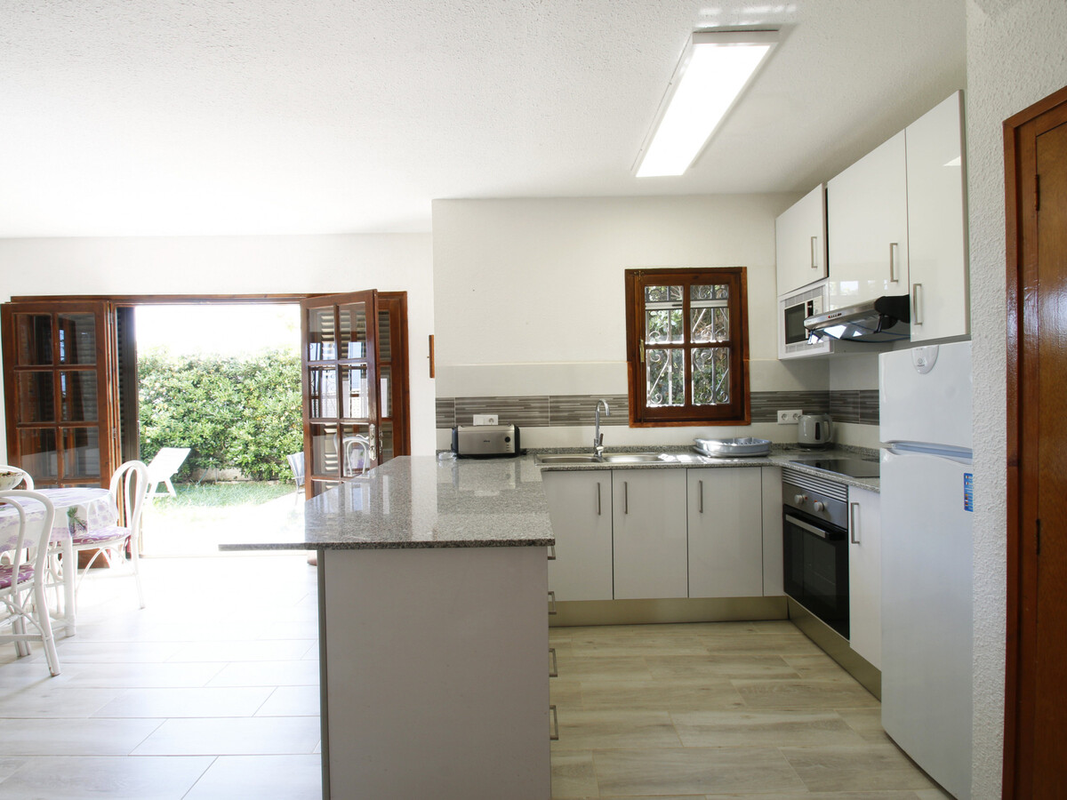 Maison 3 ch. en front de mer à Miami Platja, jardin & piscine - Photo 12