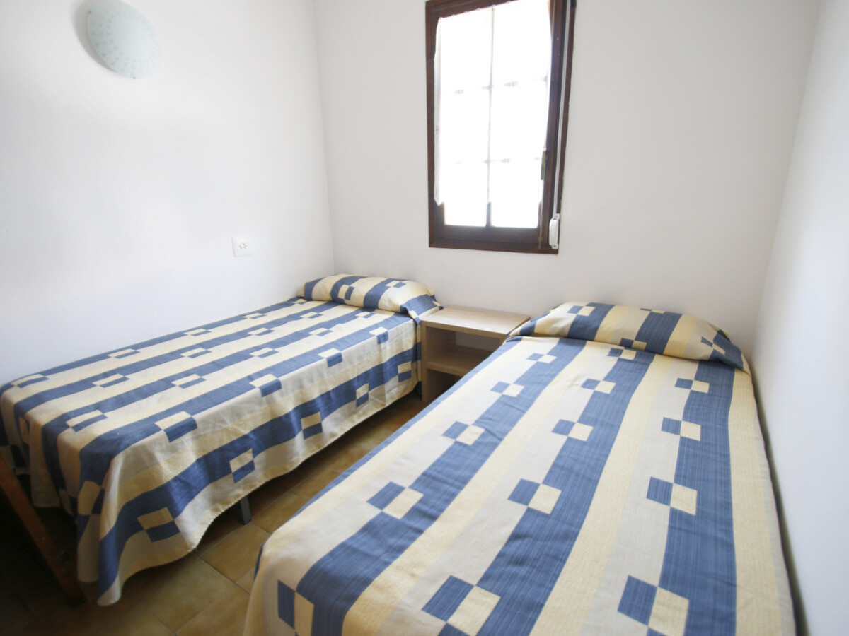 Maison mitoyenne première ligne de plage à Miami Platja - Photo 10