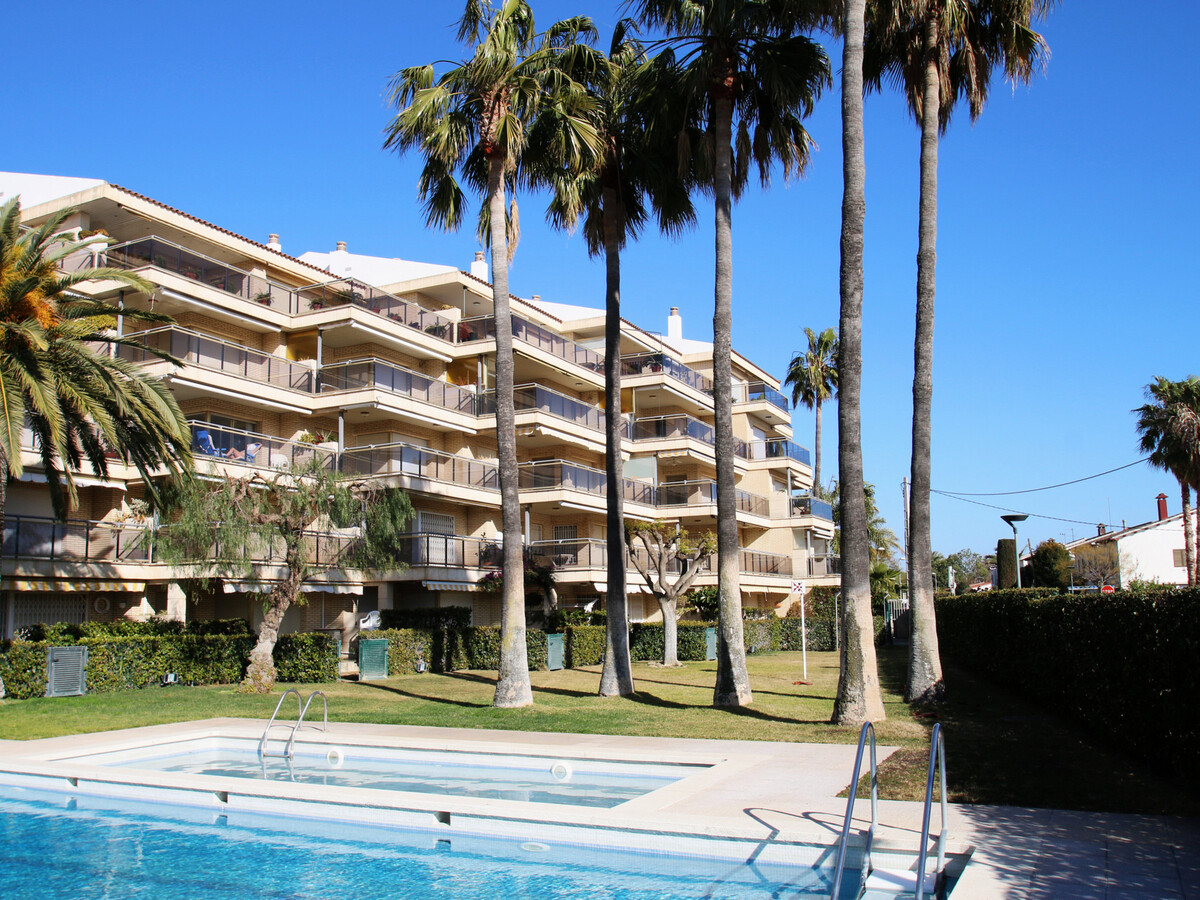 Appartement 4 chambres vue mer à 100 m de la plage - Photo 3