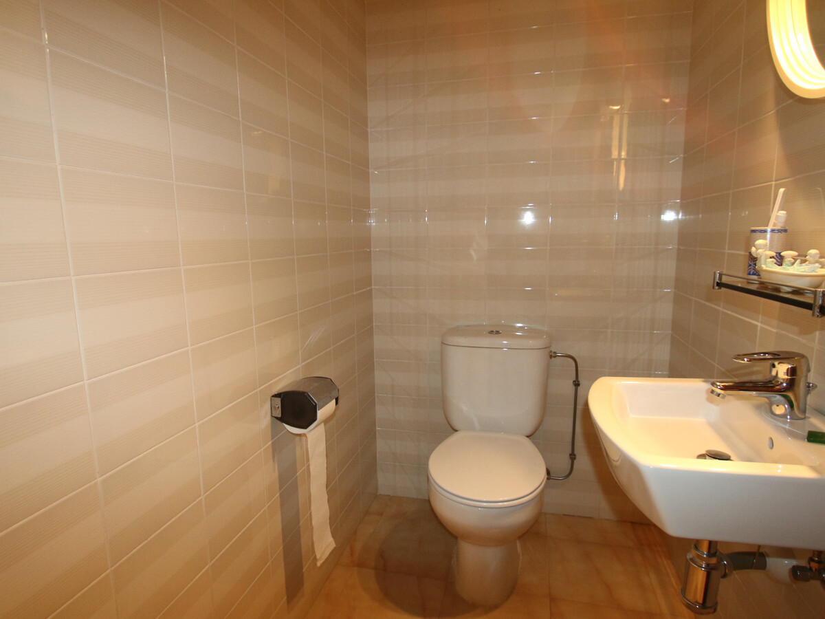 Appartement 4 chambres vue mer à 100 m de la plage - Photo 11