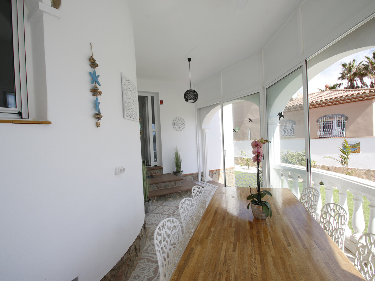 Villa Oasis Costa Dorada, piscine privée 4x8m - 8 pers. - Photo 11