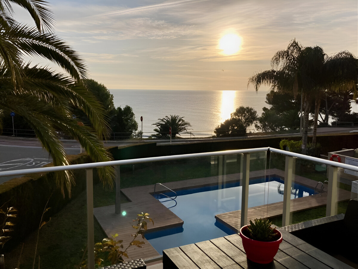 Appartement vue mer première ligne, Miami Platja - Photo 1