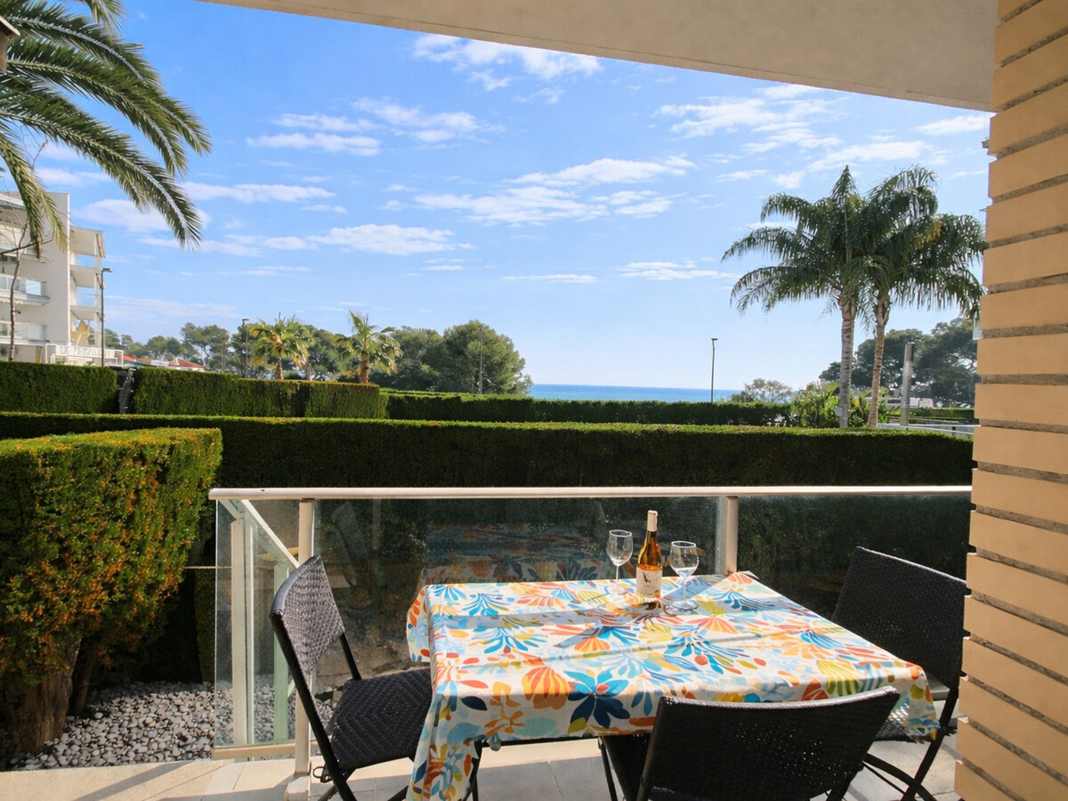 Appartement front de mer avec terrasse-jardin à Miami Platja - Photo 1
