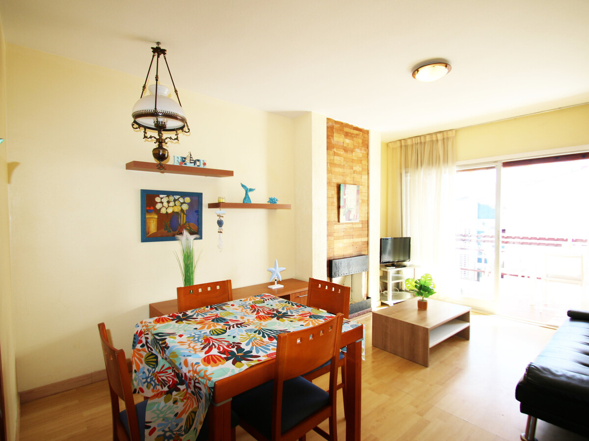 Appartement vue mer face à la plage de Regueral - Photo 5
