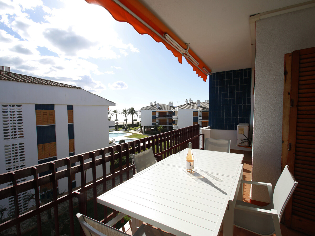 Appartement vue mer face à la plage de Regueral - Photo 12