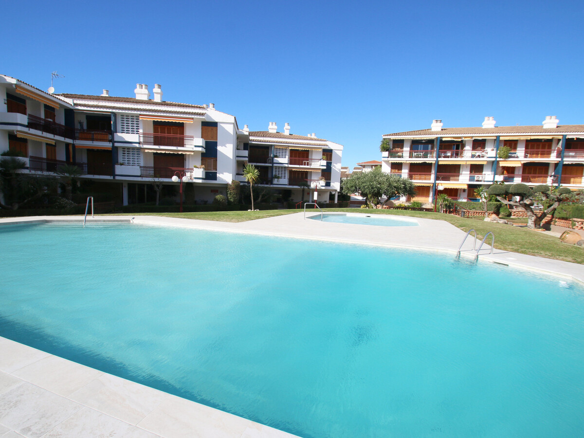 Appartement vue mer face à la plage de Regueral - Photo 25