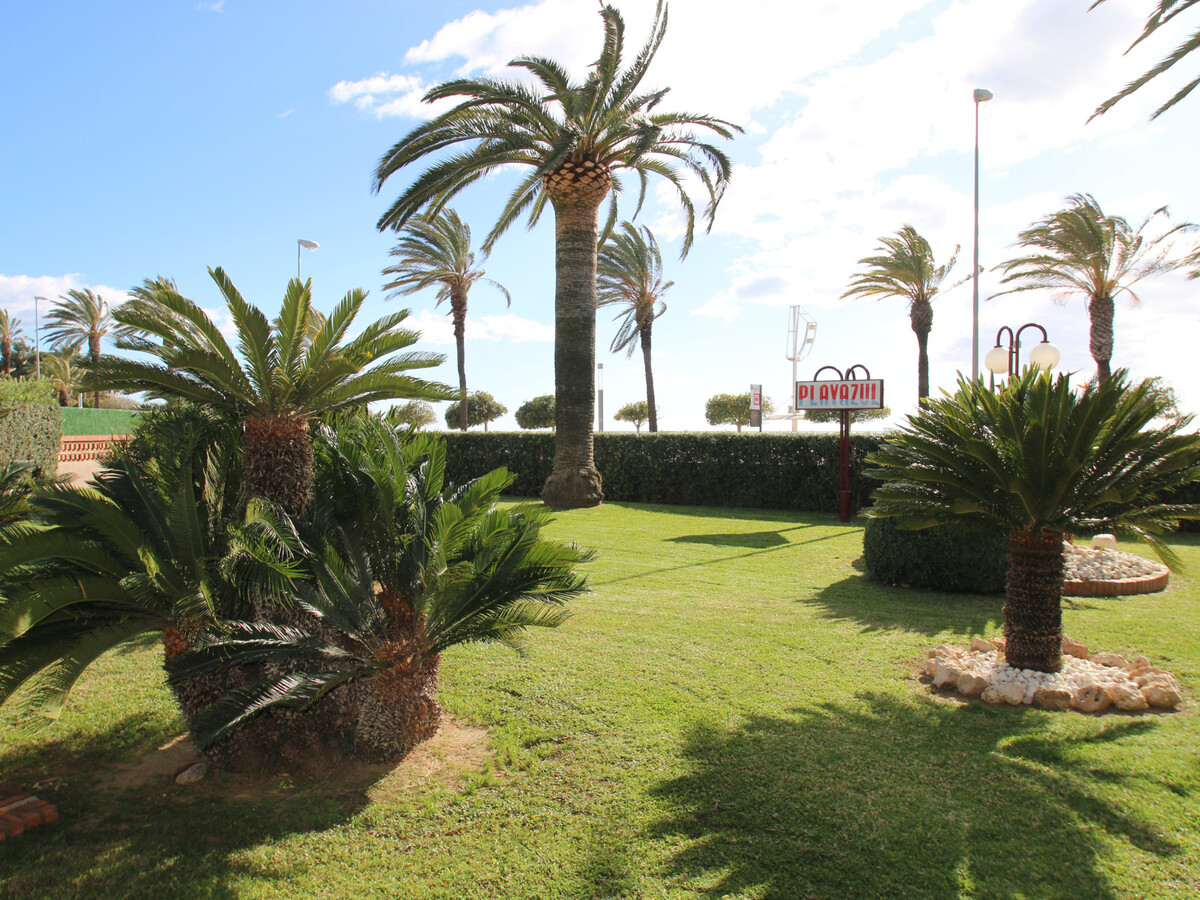 Appartement vue mer face à la plage de Regueral - Photo 33