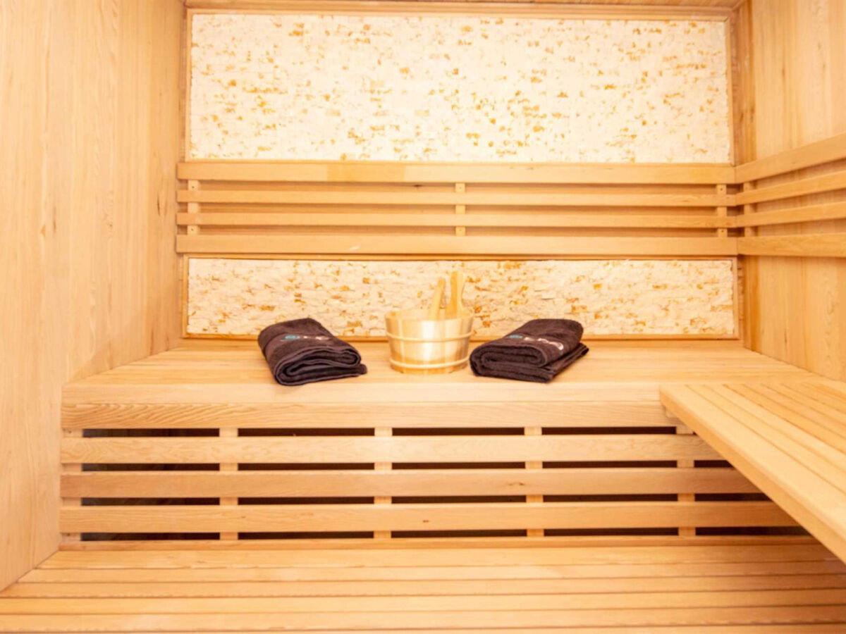 Villa Ancora : 13 chambres, piscine chauffée à Donje Rastane - Photo 5