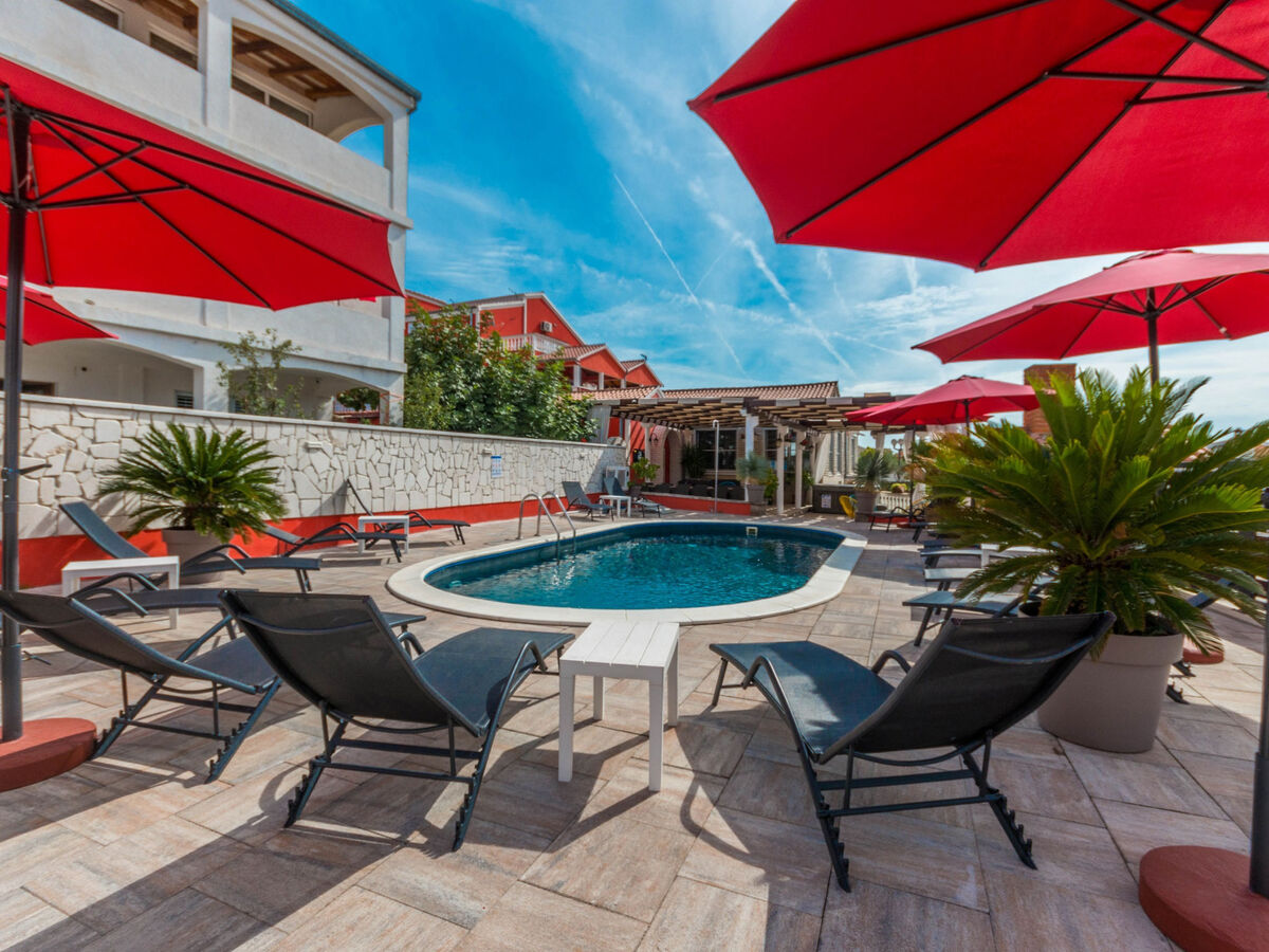 Villa Ancora : 13 chambres, piscine chauffée à Donje Rastane - Photo 16