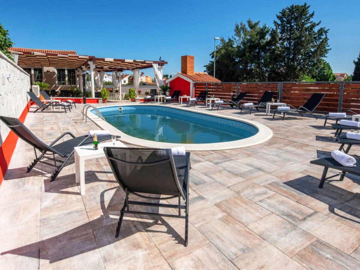 Villa Ancora : 13 chambres, piscine chauffée à Donje Rastane - Photo 20
