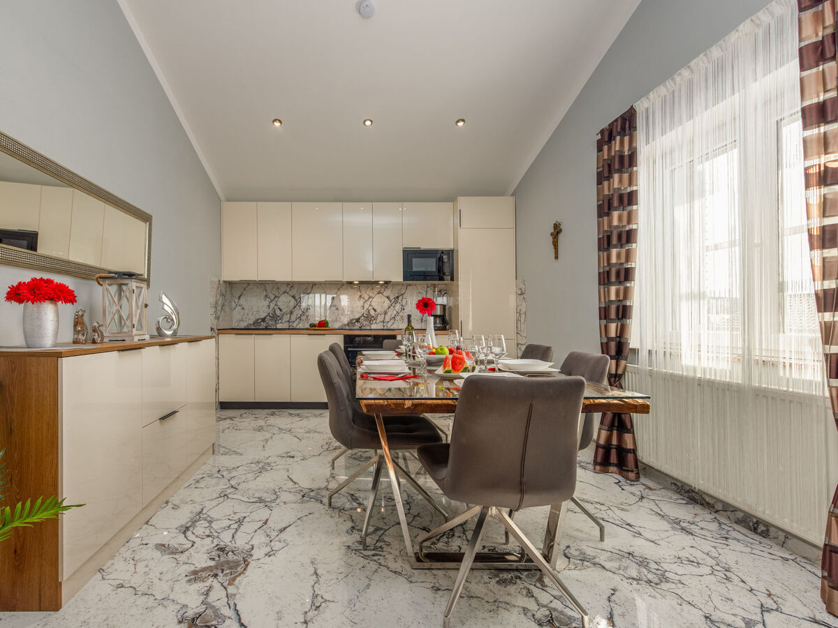 Villa Ancora : 13 chambres, piscine chauffée à Donje Rastane - Photo 35