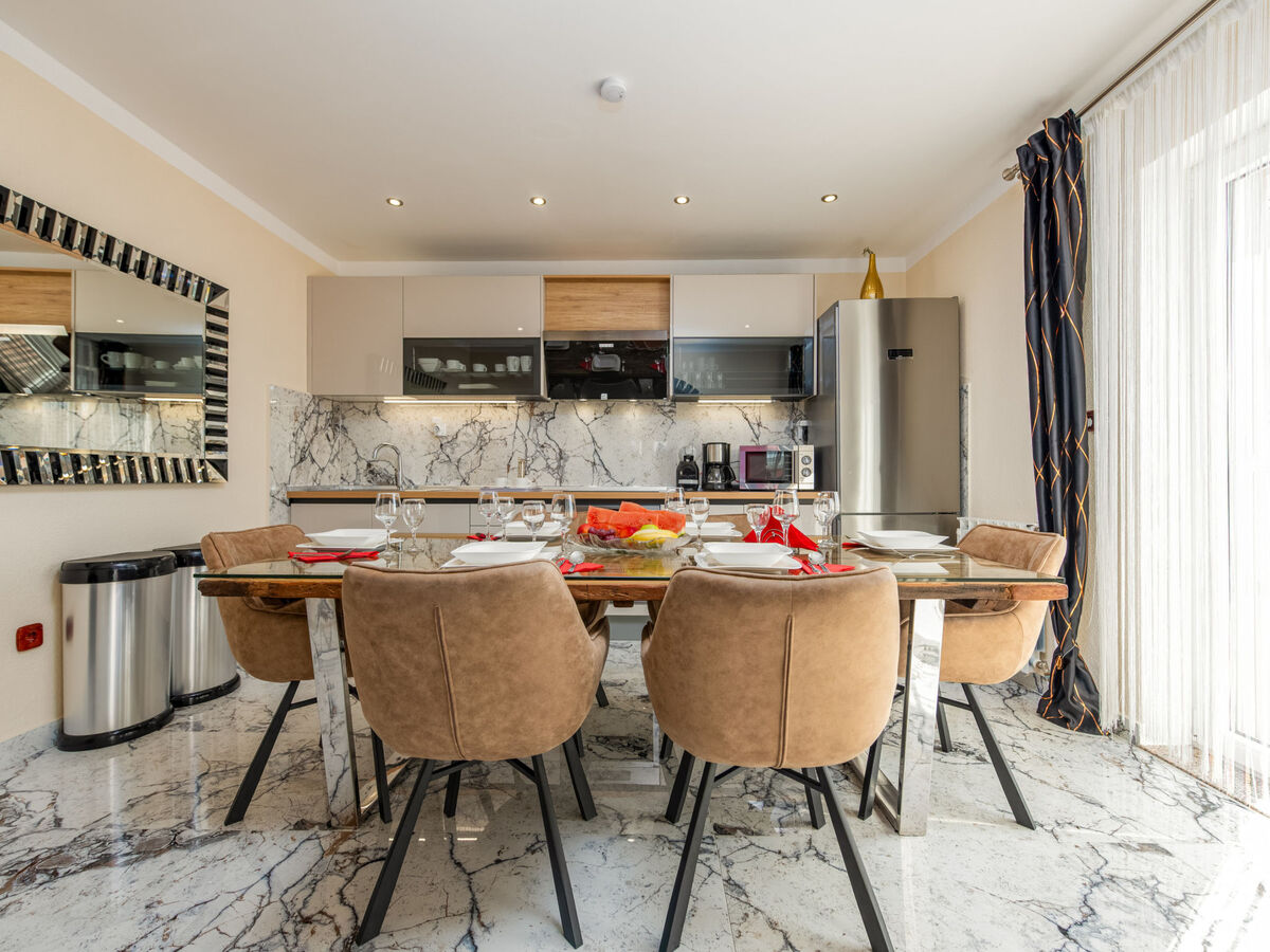 Villa Ancora : 13 chambres, piscine chauffée à Donje Rastane - Photo 39