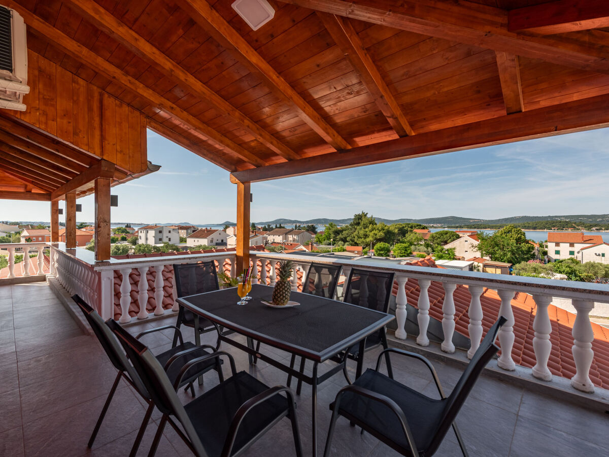Villa Ancora : 13 chambres, piscine chauffée à Donje Rastane - Photo 40