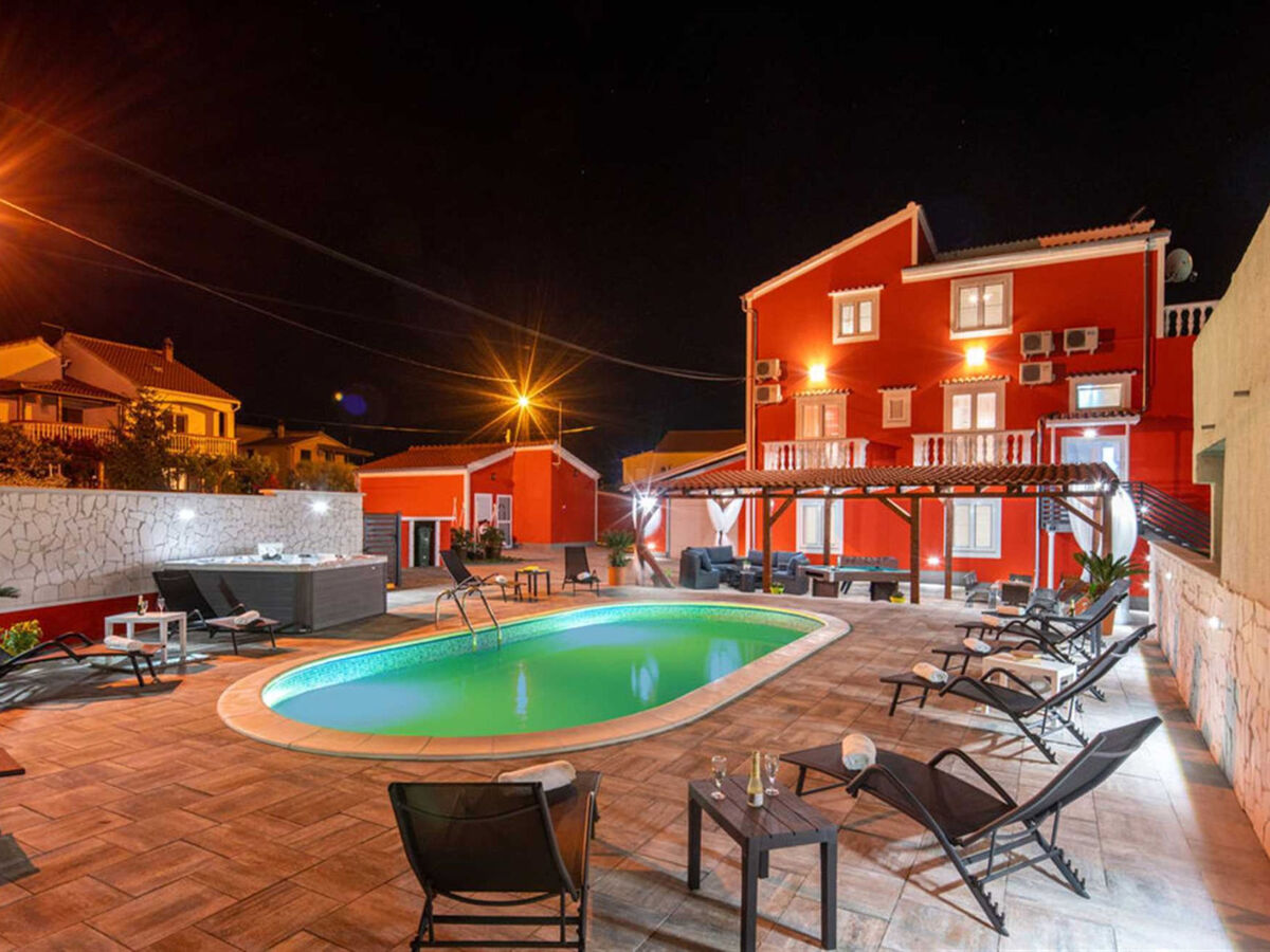 Villa Ancora : 13 chambres, piscine chauffée à Donje Rastane - Photo 82