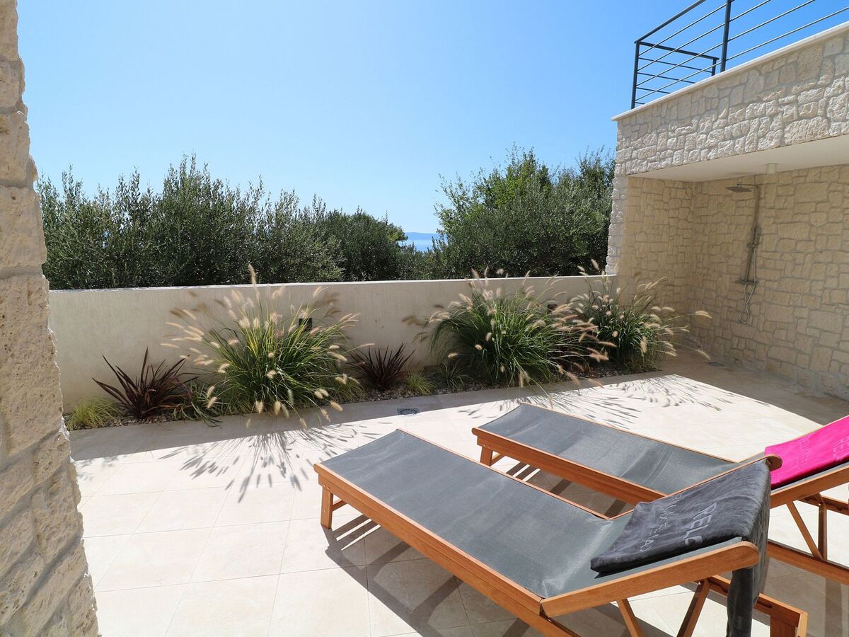 Villa moderne Veliko Brdo, piscine infinity et vue mer - Photo 16