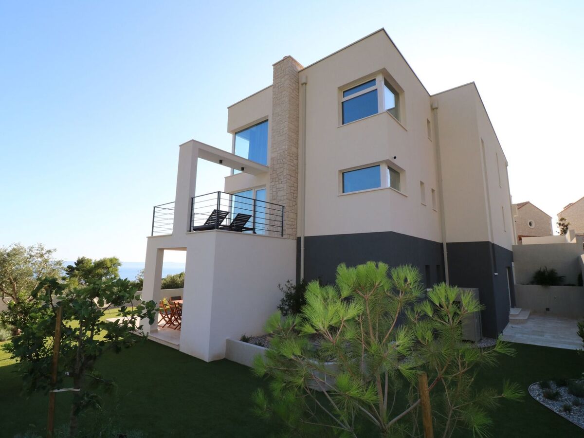 Villa moderne Veliko Brdo, piscine infinity et vue mer - Photo 23