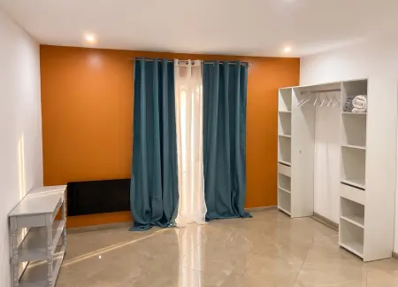 Appartement 65 m² avec jardin clos et vue montagne à Drap : photo 11