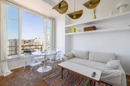 Location appartement à Nice, Appartement climatisé en bord de mer – Nice
