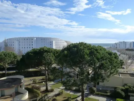 Location appartement à La Grande Motte, Studio cabine avec piscine proche plage et commerces