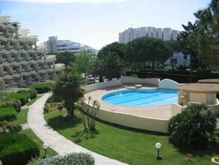 Location appartement à La Grande Motte, Studio Cabine avec Piscine, Parking Privé, Proche Plage - La Grande Motte