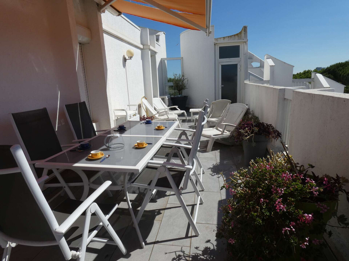 Appart 3 pièces terrasse 45m² à 50m plage - Photo 4