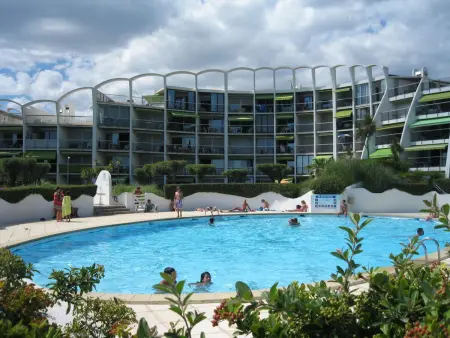 Location appartement à La Grande Motte, Charmant T2 avec Piscine, Proche Plage et Commerces, Garage Privé, Quartier Couchant