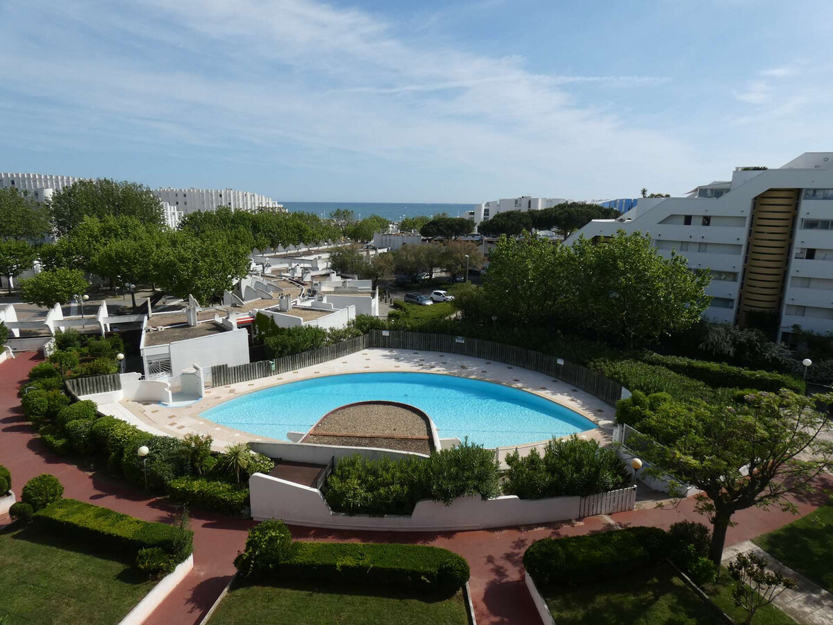 Appart 2 pièces cabine, piscine et vue mer à 150m plage - Photo 1