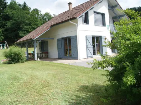Location gite à Gerbamont, Chalet spacieux près de Gérardmer