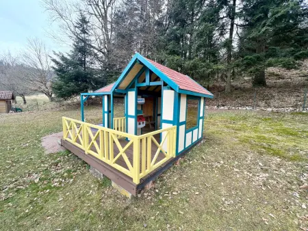 Chalet 120 m² avec terrain de jeux à Gerbamont - Photo 4