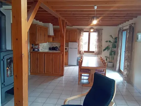 Chalet 120 m² avec terrain de jeux à Gerbamont - Photo 13