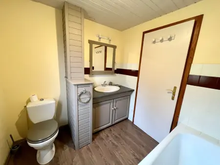 Chalet 120 m² avec terrain de jeux à Gerbamont - Photo 17