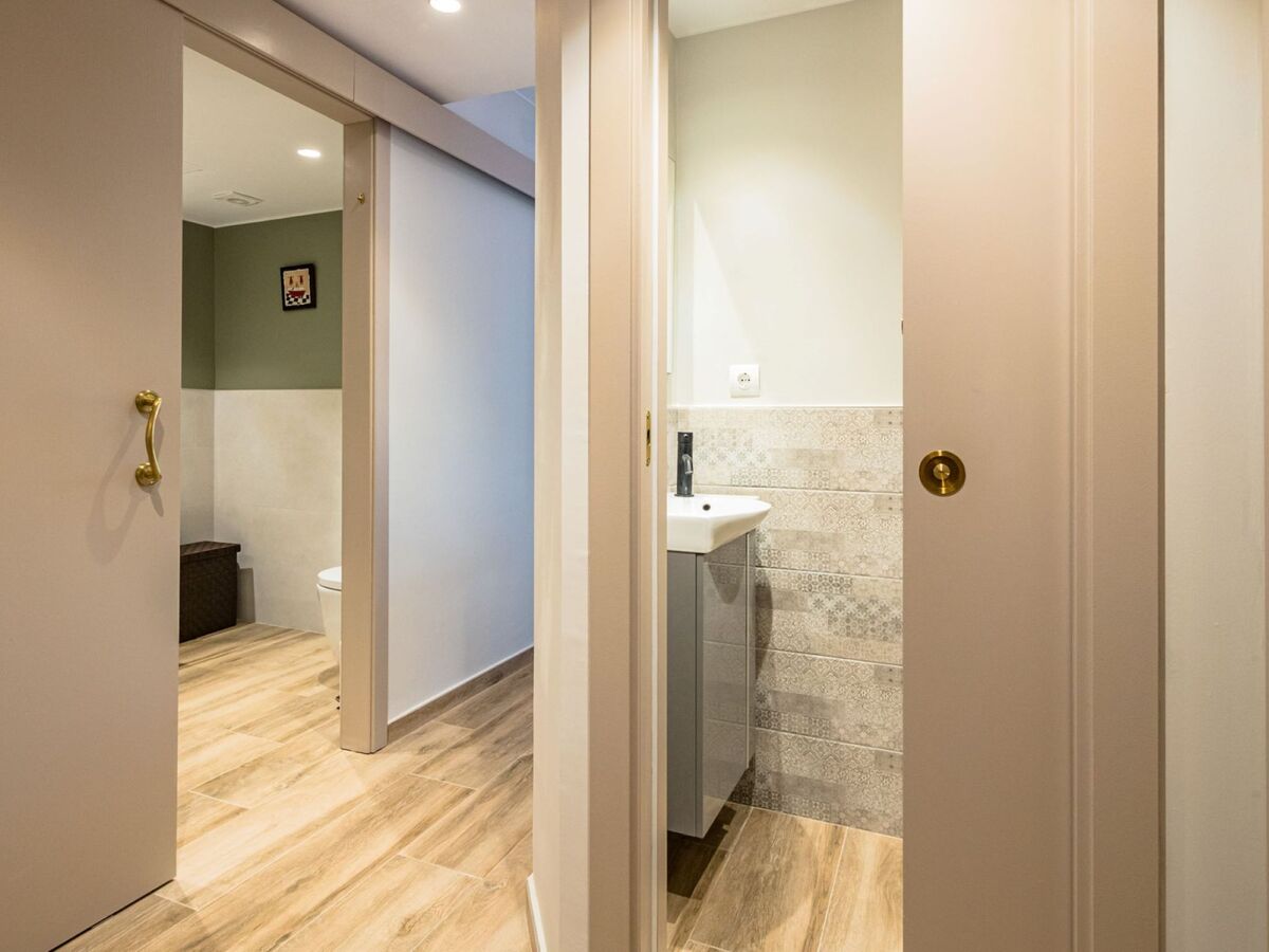 Appartement 70 m² Albons, 2 chambres, piscine commune - Photo 22