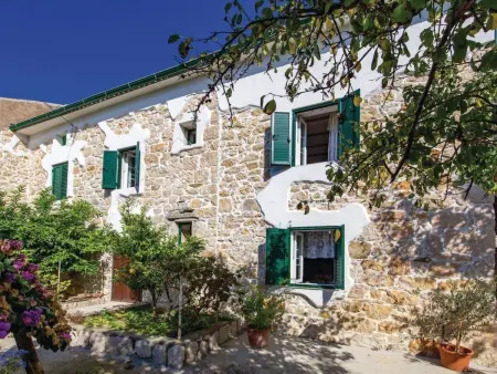 Maison traditionnelle en pierre pour 6 à Supetarska Draga : photo 10