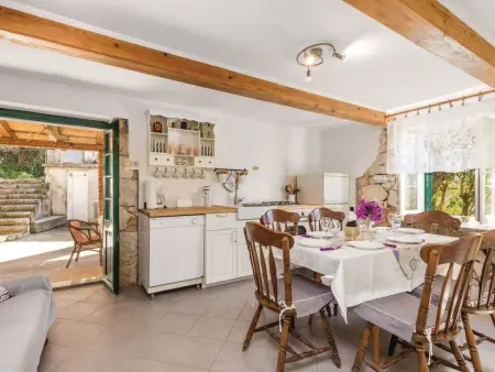 Maison traditionnelle en pierre pour 6 à Supetarska Draga : photo 20