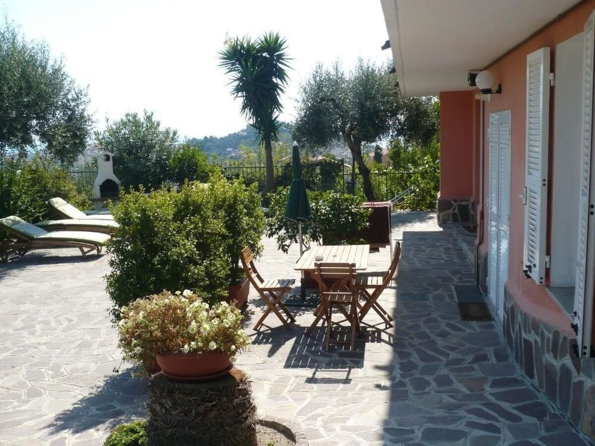 Cottage Red 5 à Imperia avec vue sur mer - Photo 11