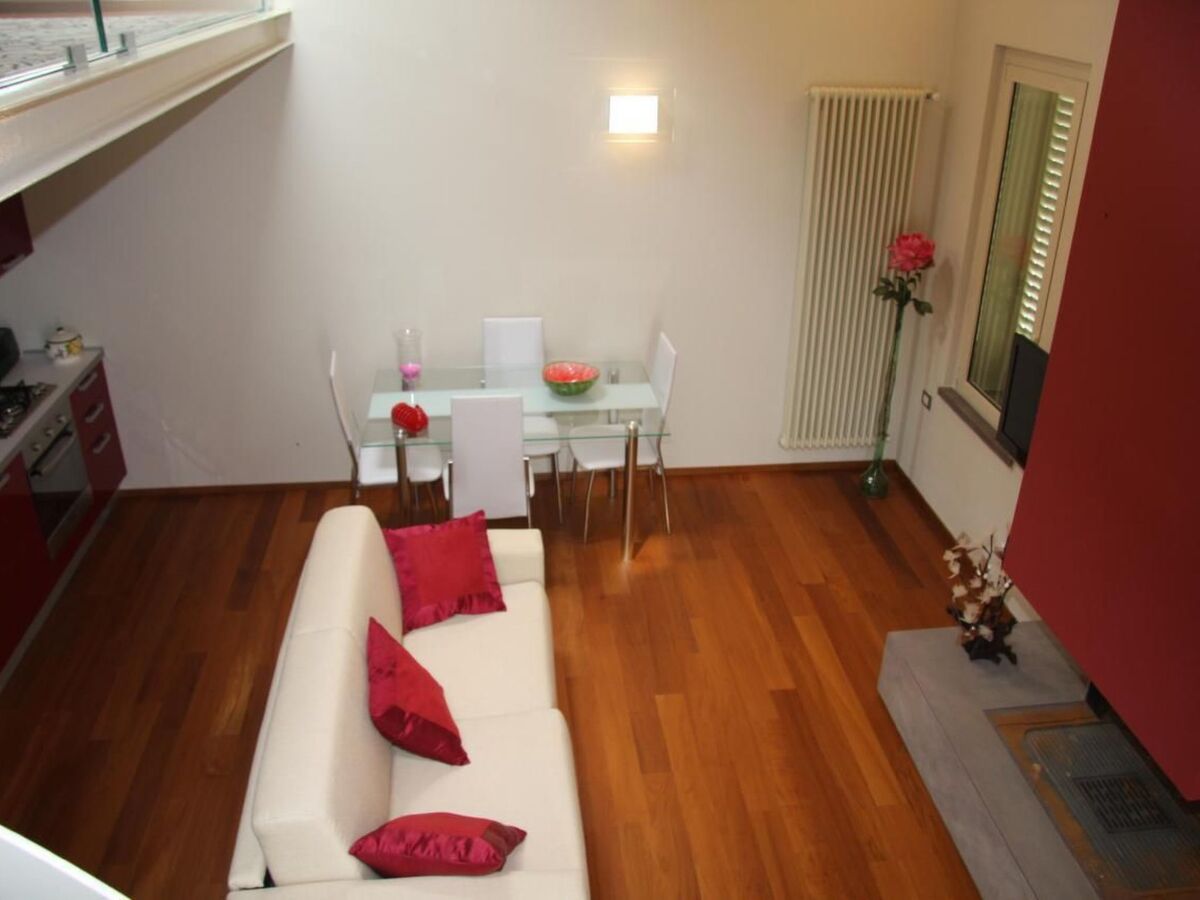 Maison indépendante Montecarlo, jardin 1000m² et barbecue - Photo 12