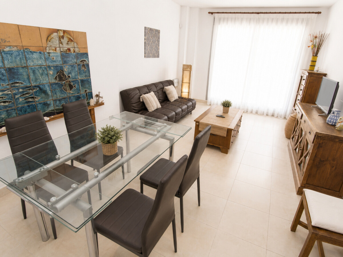 Appartement 8 pers. rez-de-chaussée avec terrasse à Salou - Photo 3