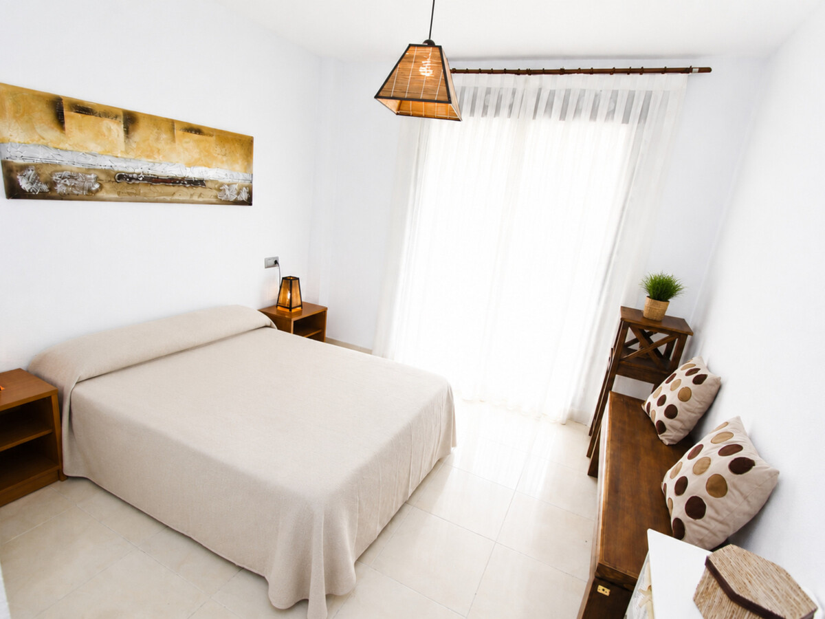 Appartement 8 pers. rez-de-chaussée avec terrasse à Salou - Photo 4