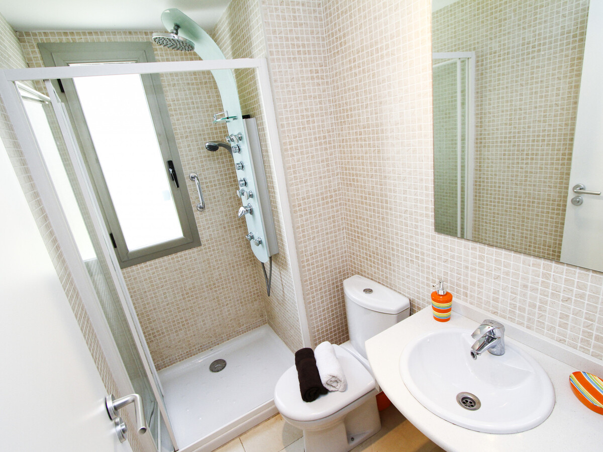 Appartement 8 pers. rez-de-chaussée avec terrasse à Salou - Photo 19