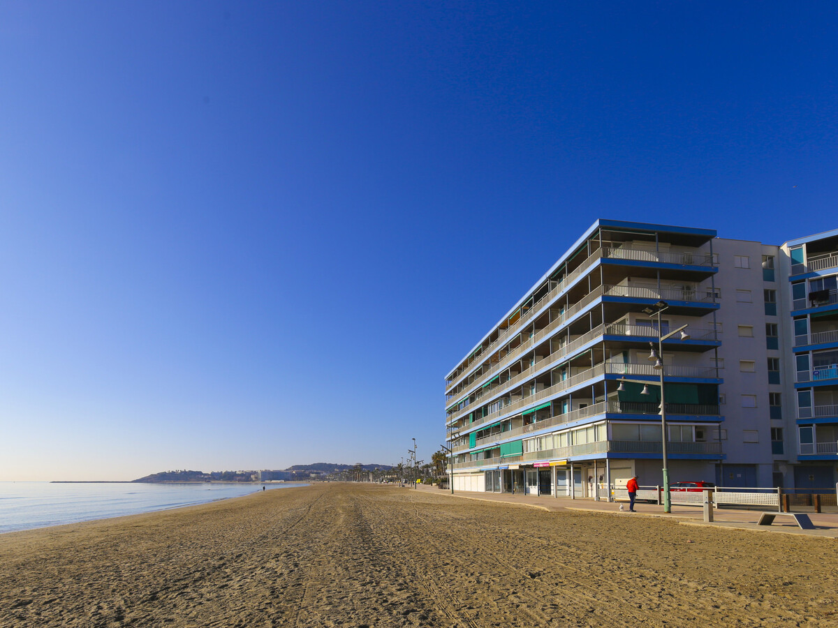 Appartement 7 pers. vue mer face à la plage - Photo 13